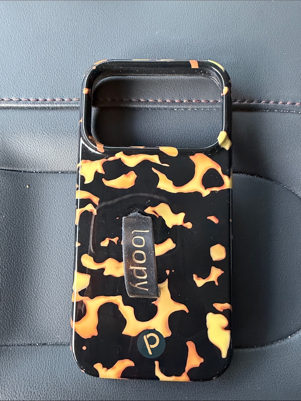 Loopy Tortoise iPhone 17 Pro